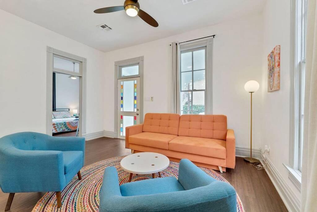 Holiday home Historic With Heated Mini Pool Walking Distance To Downtown San Antonio! San Antonio